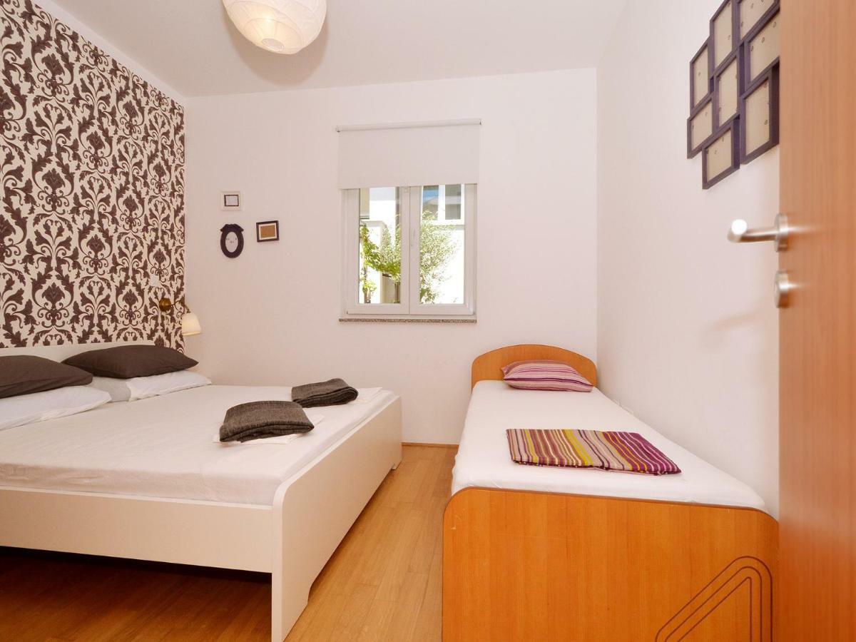 4 Us Apartment Rogoznica  Luaran gambar