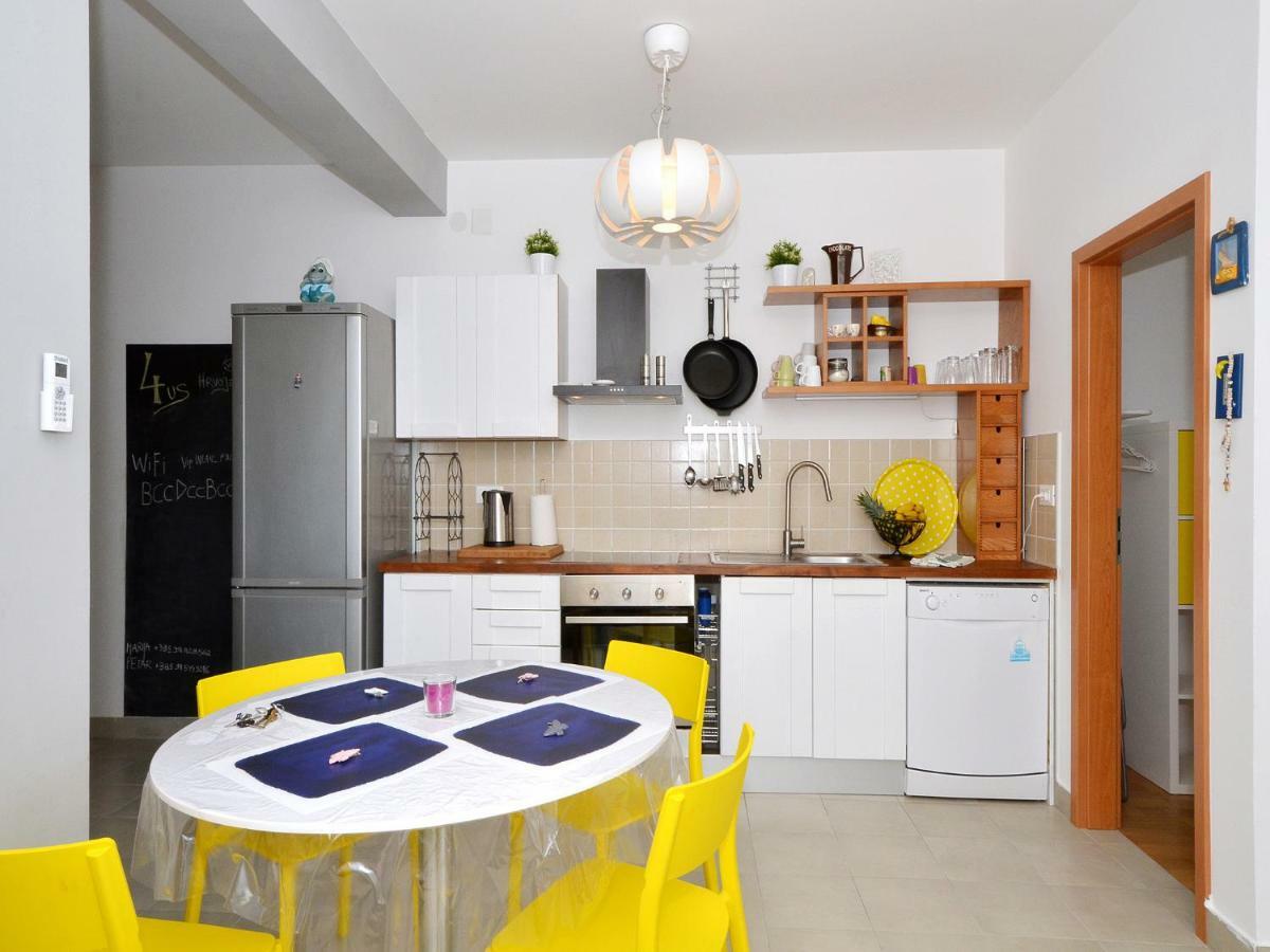 4 Us Apartment Rogoznica  Luaran gambar