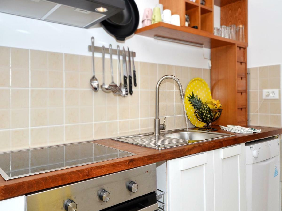 4 Us Apartment Rogoznica  Luaran gambar