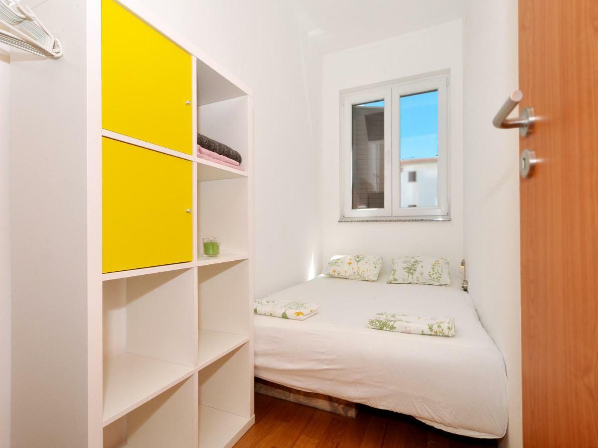 4 Us Apartment Rogoznica  Luaran gambar