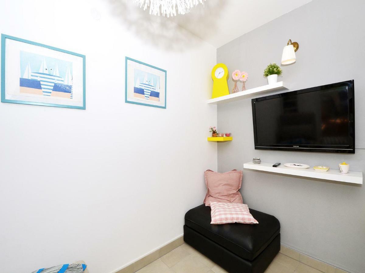 4 Us Apartment Rogoznica  Luaran gambar
